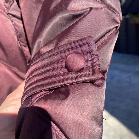 Belted Quilted Long Puffer Coat Fur Hood Plum Burgundy Size Small - Picture 6 of 11